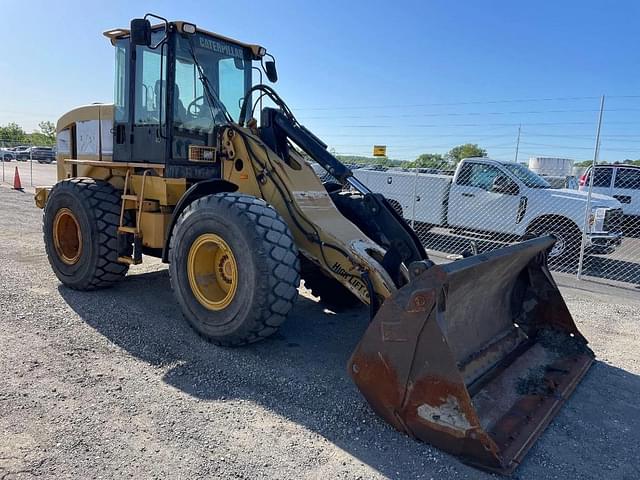 Image of Caterpillar 924G equipment image 4