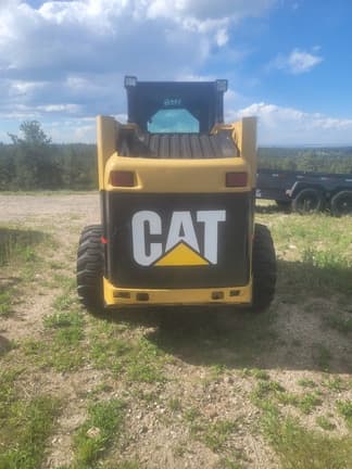 Image of Caterpillar 236B2 equipment image 2