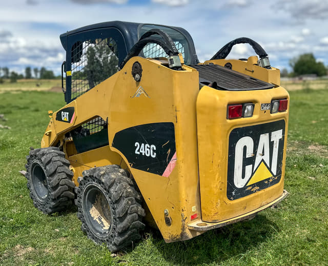 Image of Caterpillar 246C equipment image 3