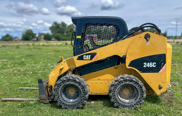 Image of Caterpillar 246C equipment image 2