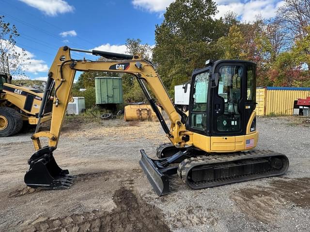 Image of Caterpillar 304C CR equipment image 2