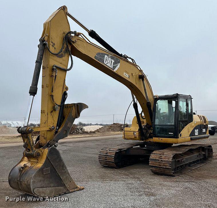 Image of Caterpillar 320D Primary image