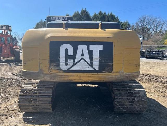 Image of Caterpillar 320DL equipment image 3