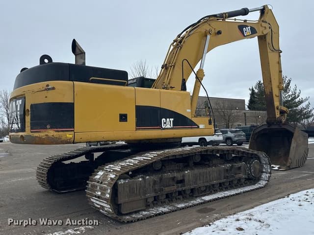 Image of Caterpillar 345CL equipment image 4