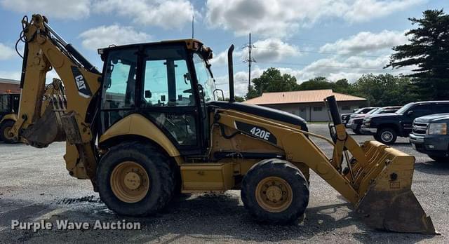 Image of Caterpillar 420E equipment image 3