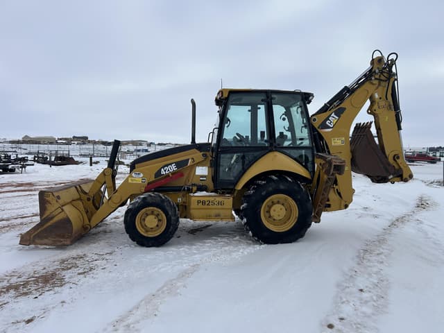 Image of Caterpillar 420E equipment image 3
