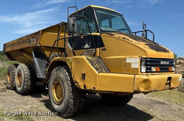 Image of Caterpillar 730 equipment image 2