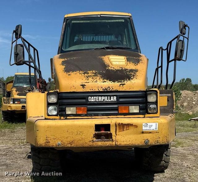 Image of Caterpillar 730 equipment image 1