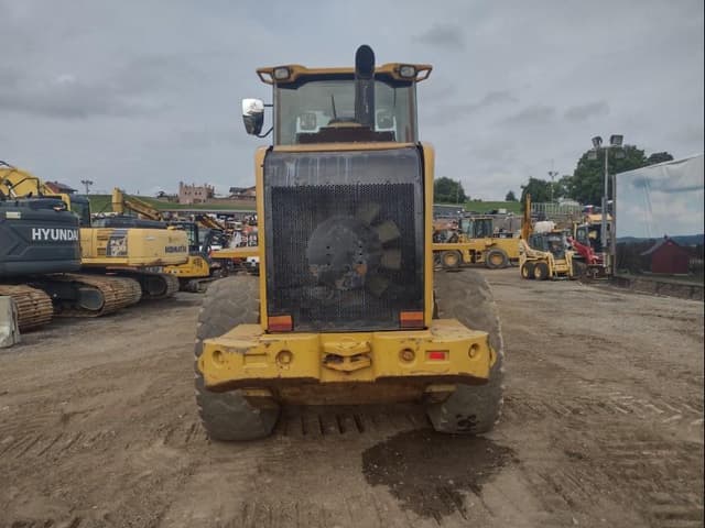 Image of Caterpillar 924G equipment image 3