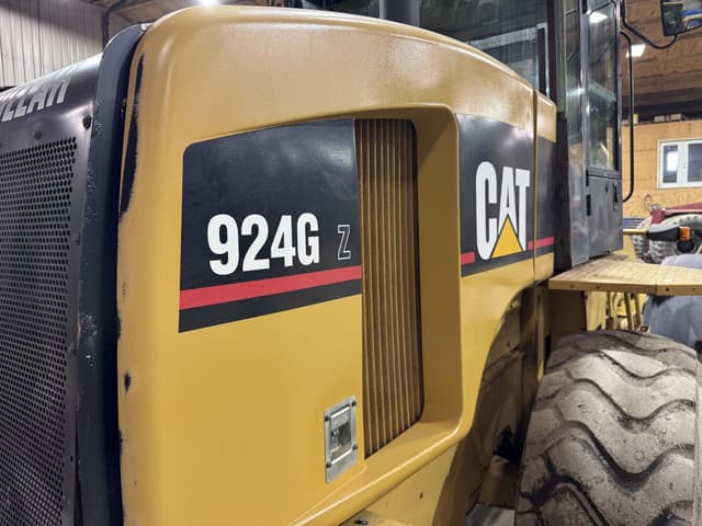 Image of Caterpillar 924GZ equipment image 2
