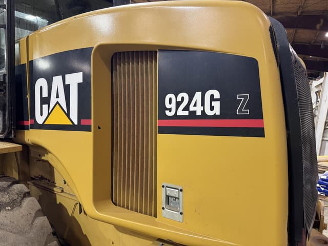 Image of Caterpillar 924GZ equipment image 1