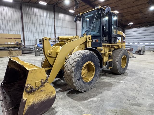 Image of Caterpillar 924GZ equipment image 3