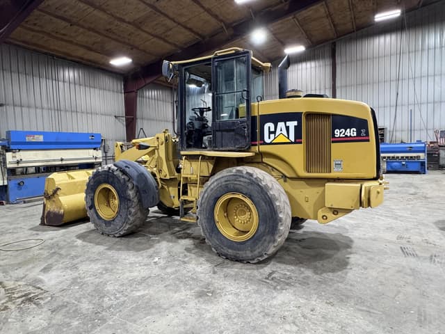 Image of Caterpillar 924GZ equipment image 4