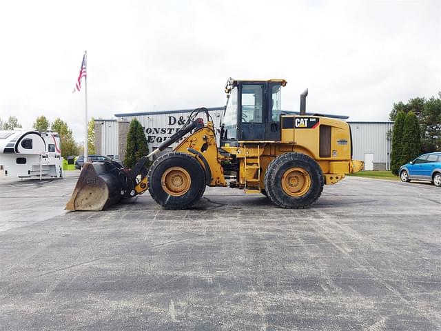 Image of Caterpillar 930H equipment image 1