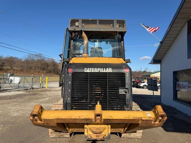 Image of Caterpillar 953D equipment image 3