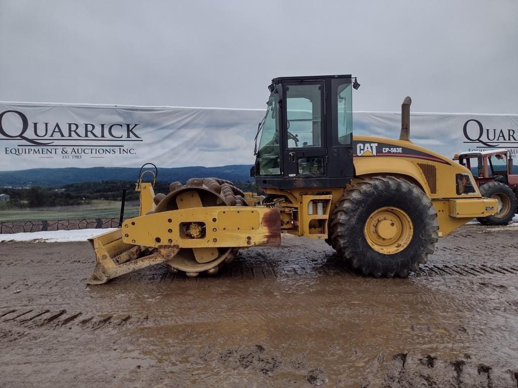 2007 Caterpillar CP-563E Equipment Image0
