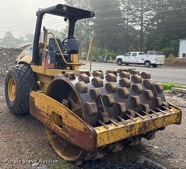 Image of Caterpillar CS-563B equipment image 2