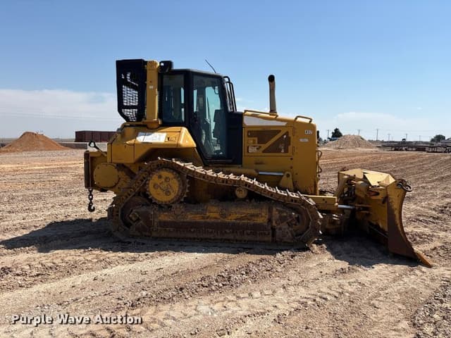 Image of Caterpillar D6N XL equipment image 3