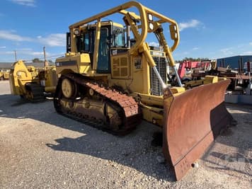 Main image Caterpillar D6R XL