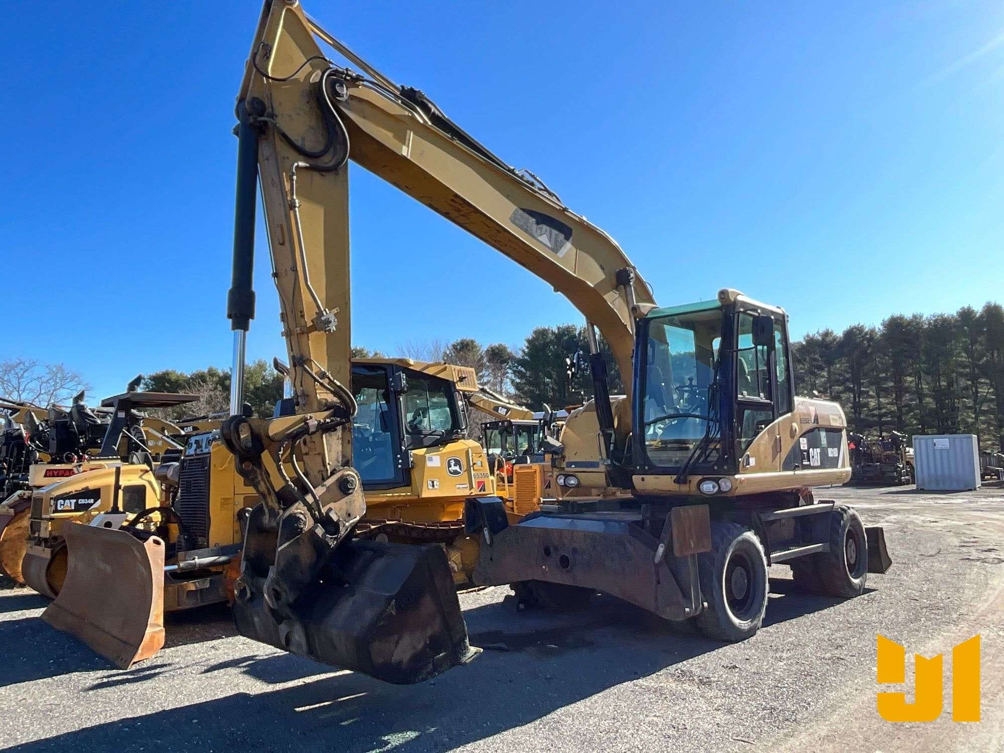2007 Caterpillar M316D Equipment Image0