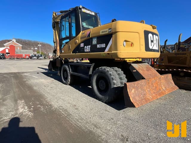 Image of Caterpillar M316D equipment image 4