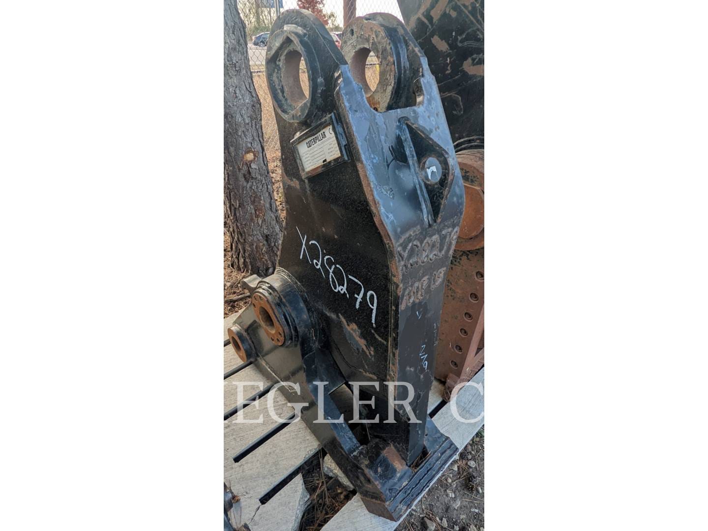 2011 Caterpillar WT-HEX Equipment Image0