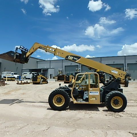 2007 Caterpillar TL642 Equipment Image0