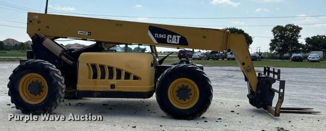 Image of Caterpillar TL943 equipment image 3