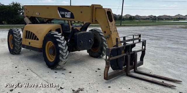 Image of Caterpillar TL943 equipment image 2