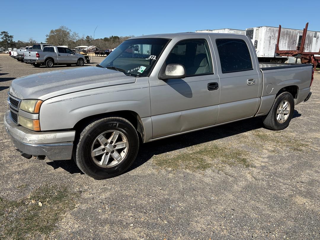 Image of Chevrolet 1500 Primary image