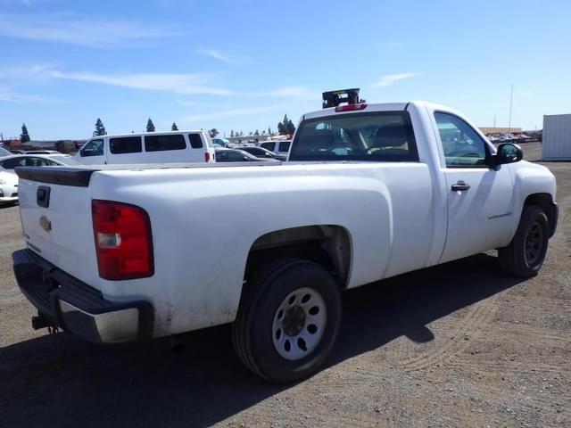 Image of Chevrolet 1500 equipment image 2