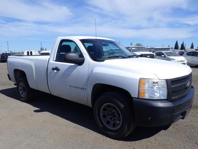 Image of Chevrolet 1500 equipment image 1