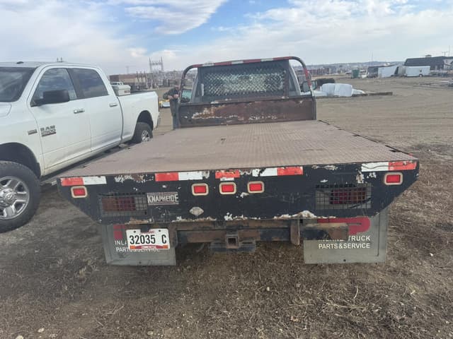 Image of Chevrolet 2500 equipment image 3