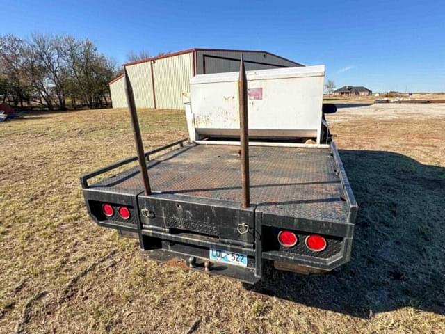 Image of Chevrolet 2500 equipment image 4