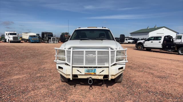 Image of Chevrolet 2500HD equipment image 1