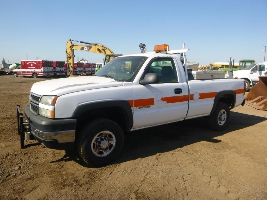 Main image Chevrolet 2500