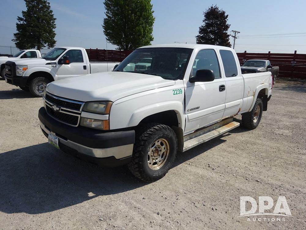 Image of Chevrolet 2500HD Primary image