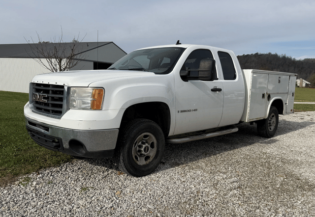 Image of Chevrolet 2500HD equipment image 1