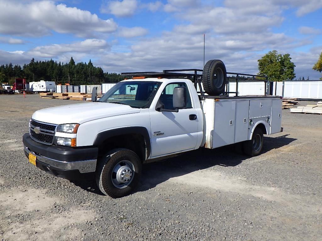 Image of Chevrolet 3500 Primary image