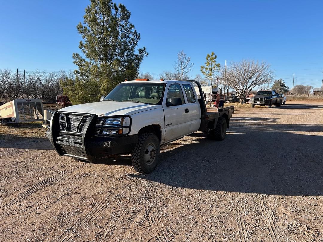 Image of Chevrolet 3500 Primary Image