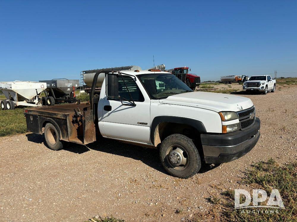 Image of Chevrolet 3500 Primary image