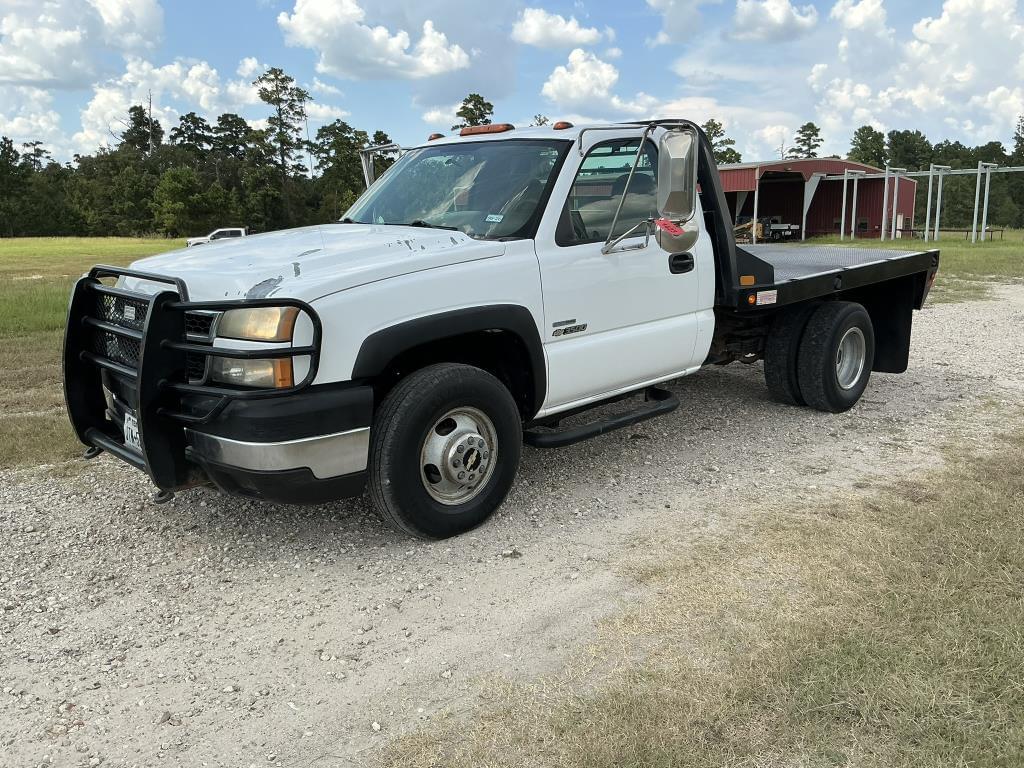 Image of Chevrolet 3500 Primary image
