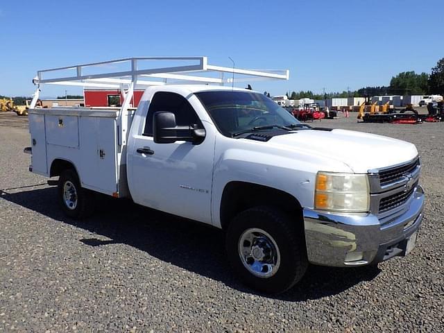 Image of Chevrolet 3500HD equipment image 1