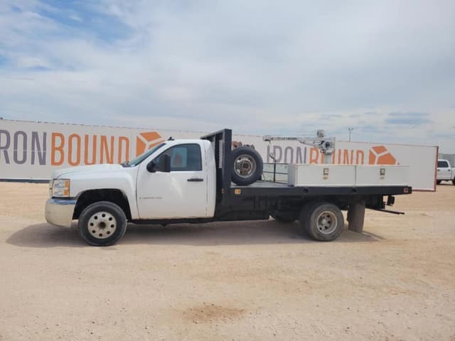 Image of Chevrolet 3500HD equipment image 1