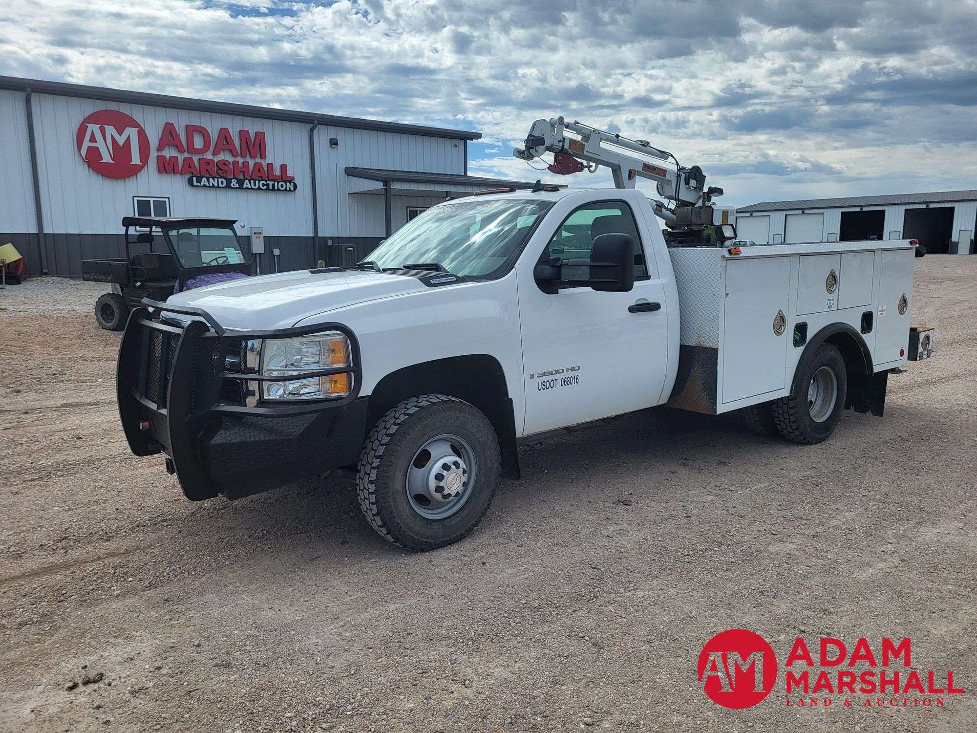 2007 Chevrolet 3500 Equipment Image0