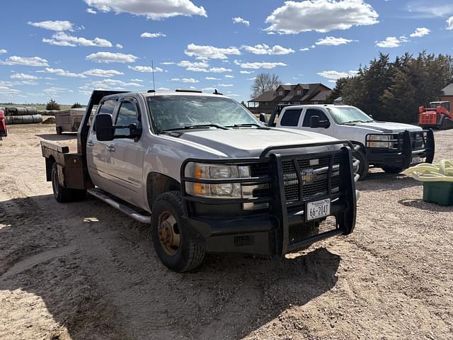 Image of Chevrolet 3500 equipment image 1