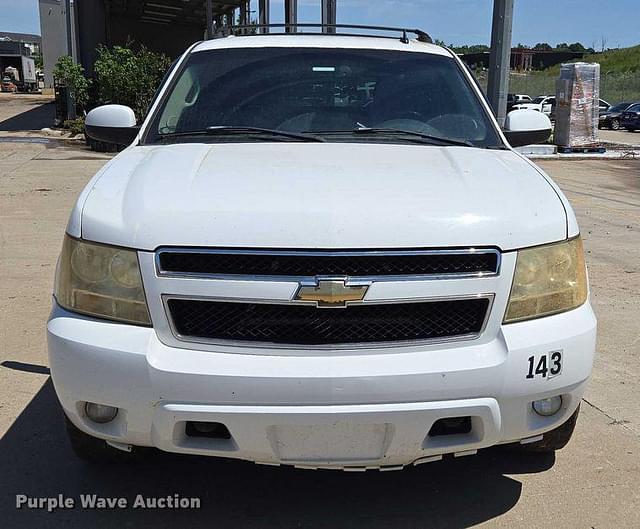Image of Chevrolet Avalanche equipment image 1