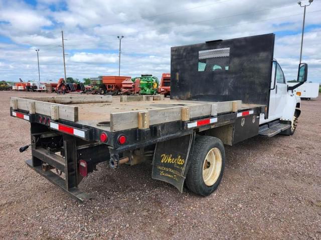 Image of Chevrolet C4500 equipment image 2