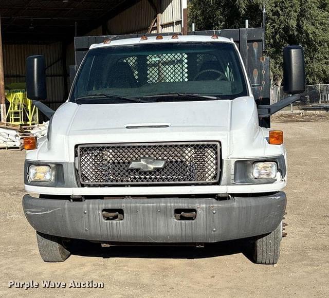 Image of Chevrolet C4500 equipment image 1