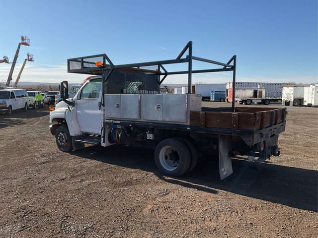 Image of Chevrolet C4500 equipment image 3